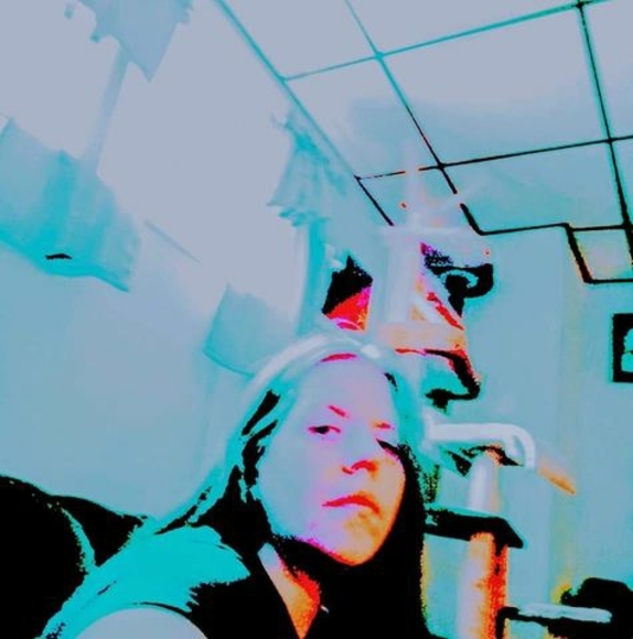 Meet your Posher, Gina - Picture 1 of 1